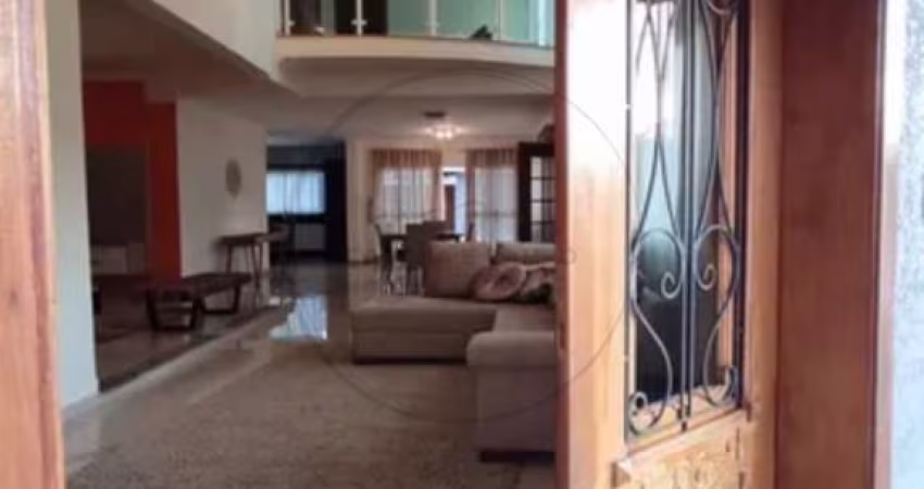 Casa à venda no condomínio de alto padrão Shambala 2 na cidade de Atibaia