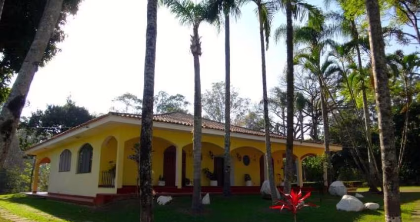 Fantástico Sítio à venda com 95.000m² em Atibaia