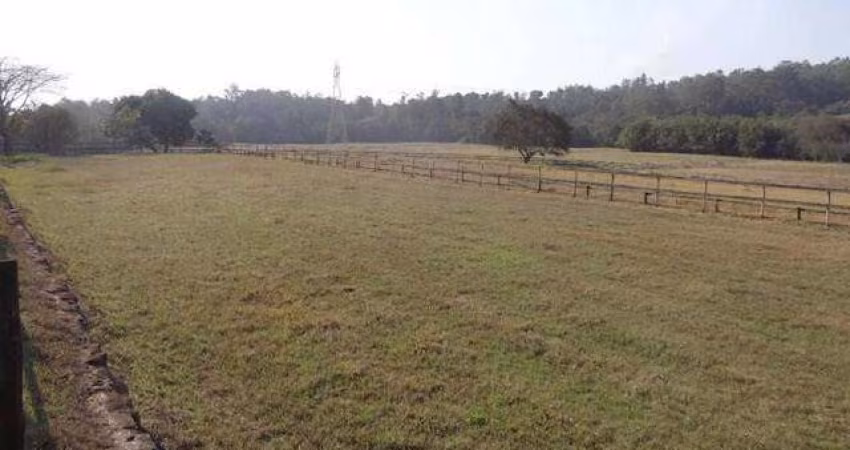 Sítio em área industrial/ comercial à venda em Atibaia com 123.000m²