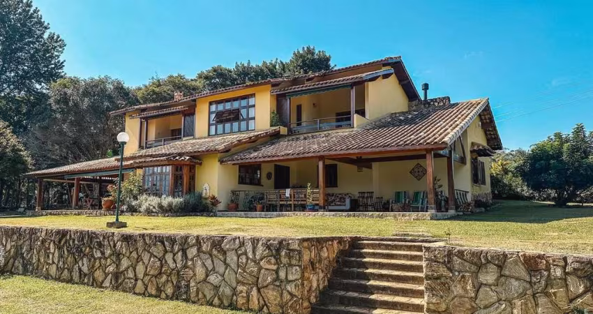Chácara de luxo à venda em Piracaia - Acesso e vista para Represa