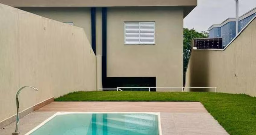 Sobrado novo à venda com 03 suítes e piscina - Jd. Paulista Atibaia