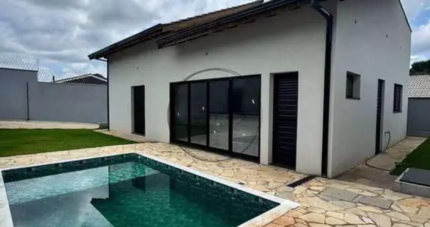 Casa com piscina à venda jd. estância brasil em atibaia