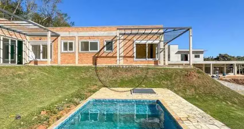 Casa térrea recém construída - condomínio riviera do jaguari/piracaia