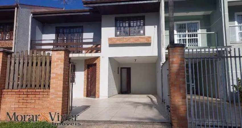Sobrado para Venda em Pinhais, Pineville, 3 dormitórios, 1 suíte, 2 banheiros, 2 vagas