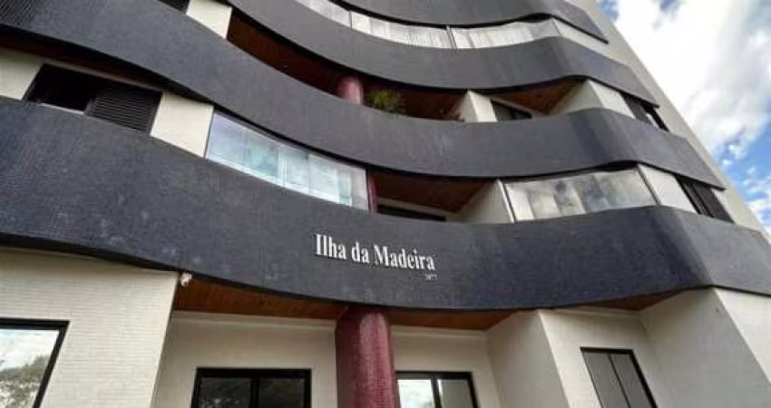 Apartamento para Venda em Curitiba, Bacacheri, 3 dormitórios, 1 suíte, 2 banheiros, 2 vagas