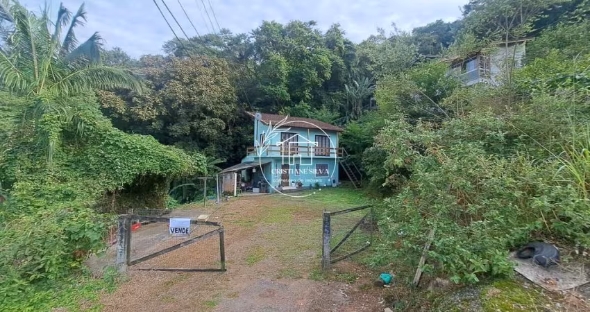 Casa à venda no bairro Forquilhinha - São José/SC