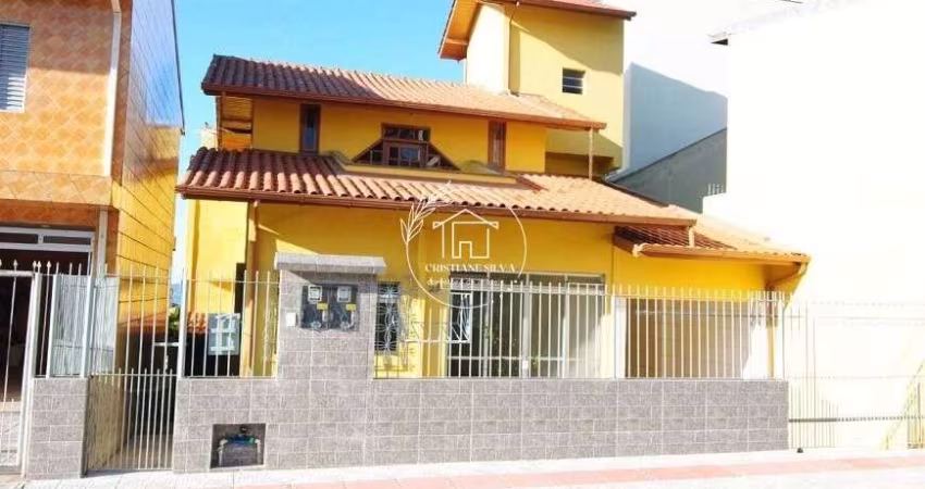 Casa à venda no bairro Bela Vista - São José/SC
