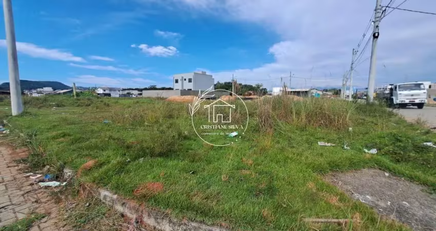 Terreno à venda no Forquilhas, São José 