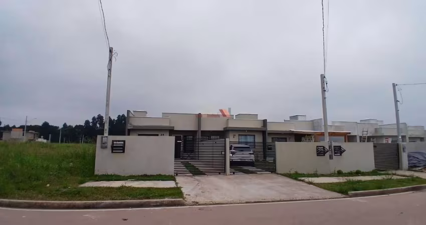 Casa com 3 quartos à venda na Rua Genoveva Machniewicz, Costeira, Araucária