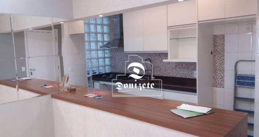 Apartamento com 3 dormitórios à venda, 76 m² por R$ 690.000,00 - Campestre - Santo André/SP
