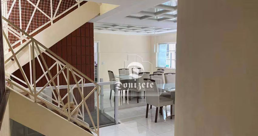Sobrado com 3 dormitórios à venda, 188 m² por R$ 799.999,10 - Vila Scarpelli - Santo André/SP
