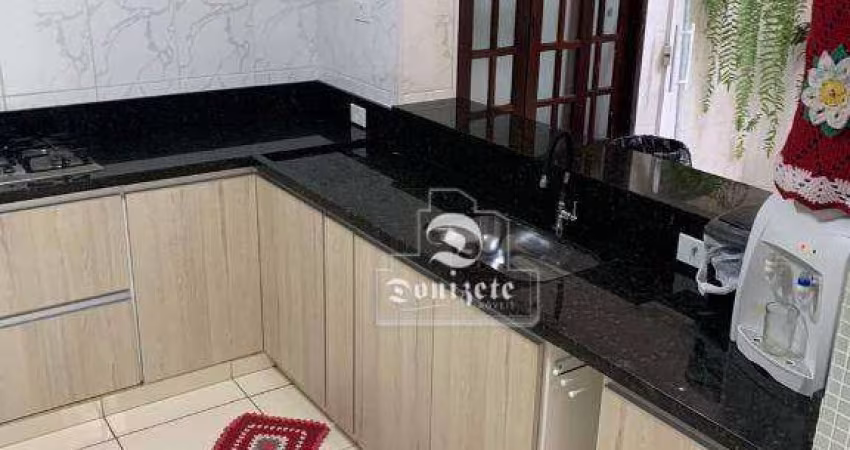 Sobrado com 2 dormitórios à venda, 298 m² por R$ 743.999,90 - Utinga - Santo André/SP