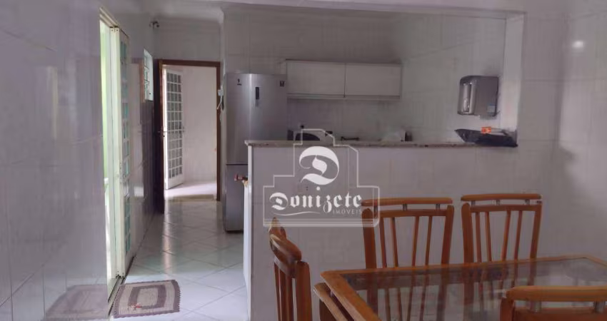 Sobrado com 3 dormitórios à venda, 175 m² por R$ 654.000,00 - Vila Alzira - Santo André/SP