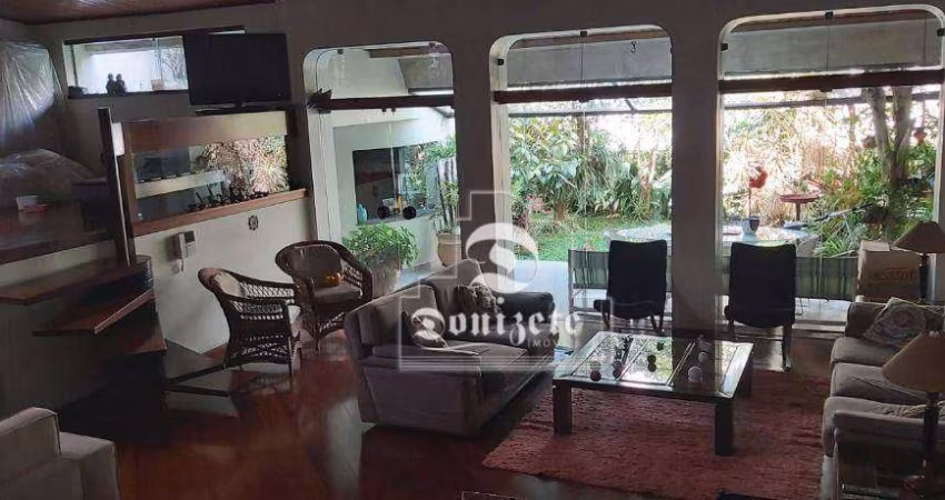 Sobrado com 3 dormitórios, 520 m² - venda por R$ 4.000.000,00 ou aluguel por R$ 14.265,00/mês - Campestre - Santo André/SP