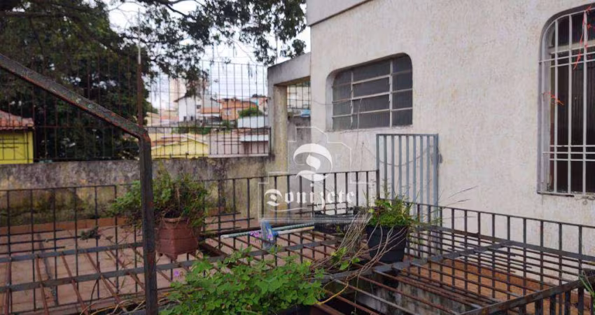Sobrado com 3 dormitórios à venda, 162 m² por R$ 550.000,00 - Vila Scarpelli - Santo André/SP