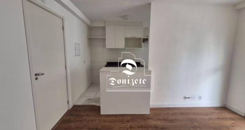 Apartamento com 2 dormitórios para alugar, 54 m² por R$ 2.860,02/mês - Vila Assunção - Santo André/SP