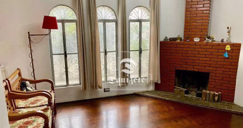 Casa com 3 dormitórios à venda, 235 m² por R$ 1.290.000,00 - Campestre - Santo André/SP