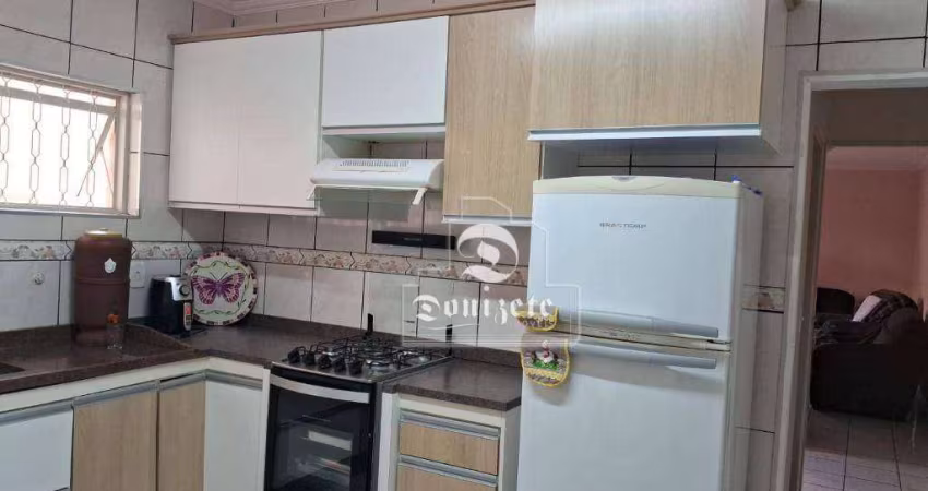 Sobrado com 4 dormitórios à venda, 180 m² por R$ 579.500,00 - Vila Junqueira - Santo André/SP