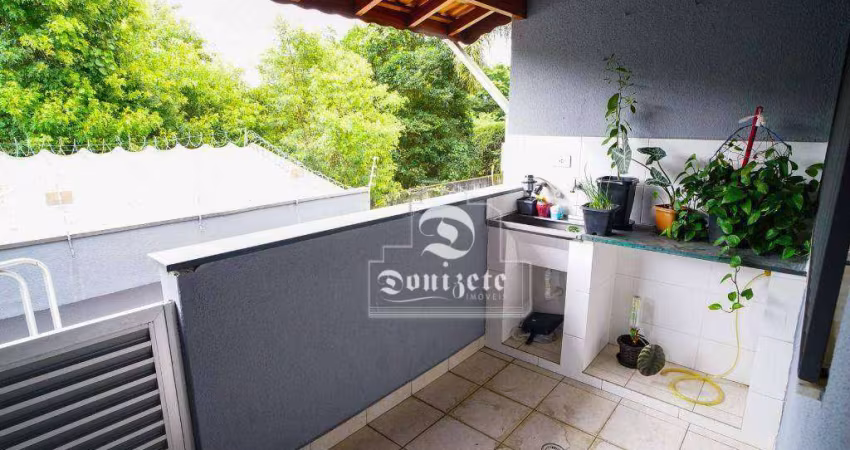 Sobrado com 3 dormitórios à venda, 283 m² por R$ 1.475.000,00 - Vila Assunção - Santo André/SP