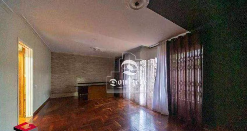Casa com 3 dormitórios à venda, 500 m² por R$ 1.500.000,00 - Parque Industriário - Santo André/SP