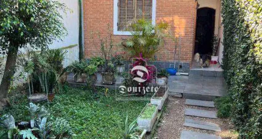 Casa com 2 dormitórios à venda, 152 m² por R$ 795.000,00 - Campestre - Santo André/SP