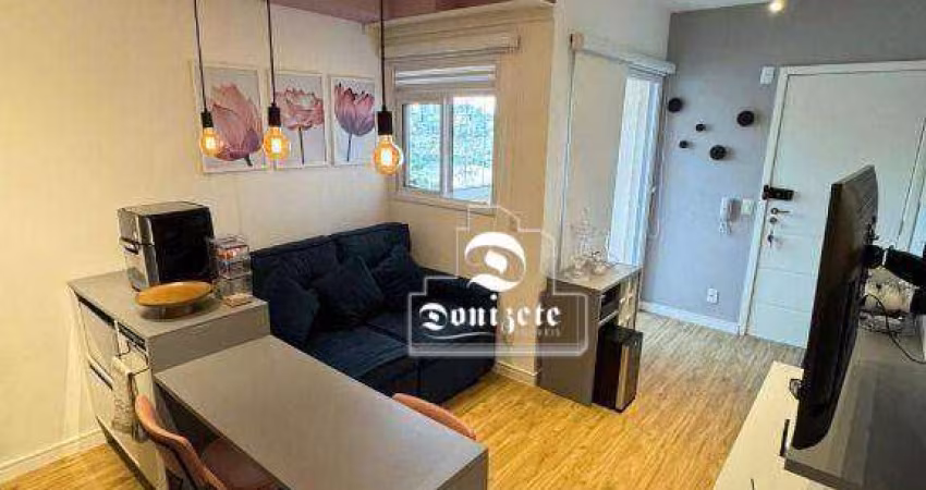 Apartamento com 2 dormitórios à venda, 43 m² por R$ 405.000,00 - Campestre - Santo André/SP
