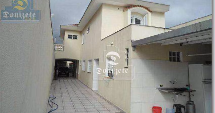Sobrado com 4 dormitórios à venda, 295 m² por R$ 1.100.000,00 - Vila Scarpelli - Santo André/SP
