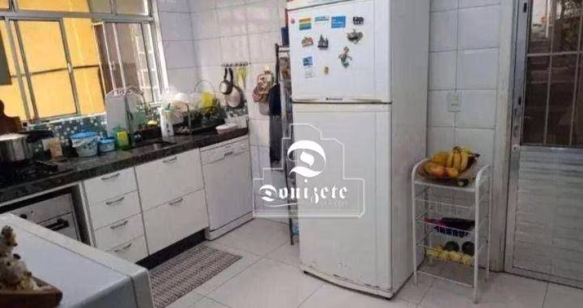 Sobrado com 4 dormitórios à venda, 263 m² por R$ 950.000,00 - Vila Valparaíso - Santo André/SP
