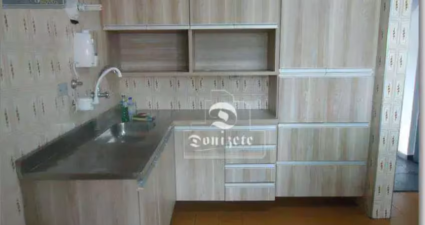 Sobrado com 3 dormitórios à venda, 241 m² por R$ 509.999,90 - Vila Helena - Santo André/SP