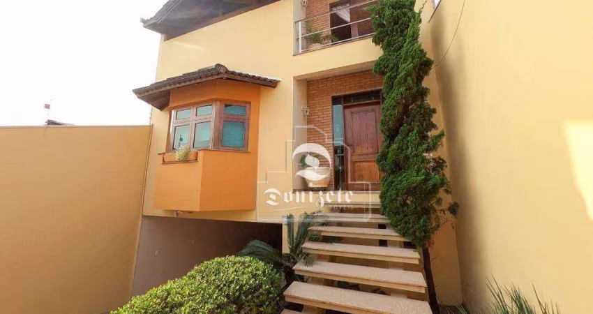 Sobrado com 3 dormitórios à venda, 301 m² por R$ 1.380.000,00 - Jardim Pilar - Mauá/SP