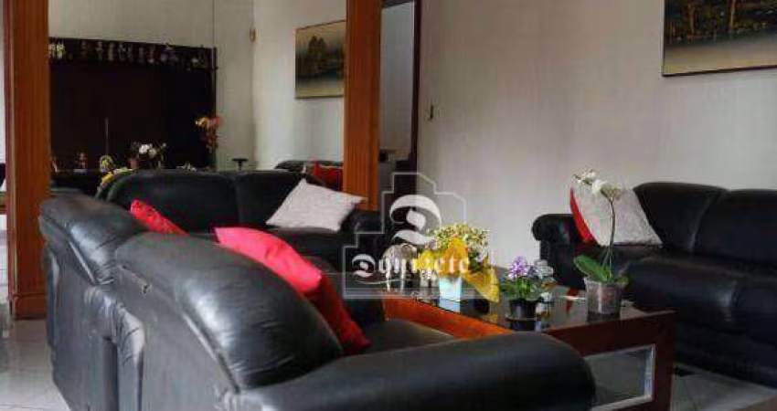 Casa com 3 dormitórios à venda, 367 m² por R$ 1.600.000,00 - Vila Pires - Santo André/SP