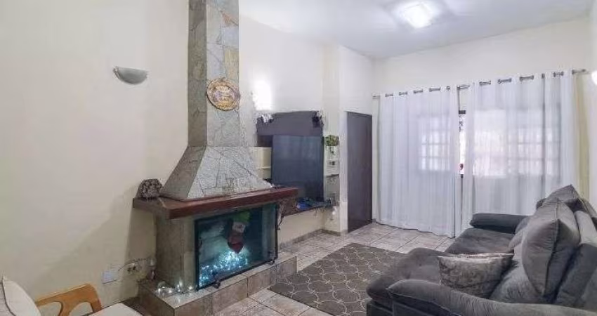 Sobrado com 5 dormitórios à venda, 268 m² por R$ 899.999,90 - Vila Humaitá - Santo André/SP