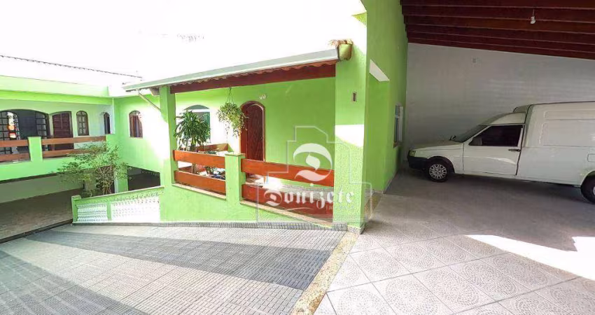 Sobrado com 3 dormitórios à venda, 315 m² por R$ 955.999,99 - Silveira - Santo André/SP