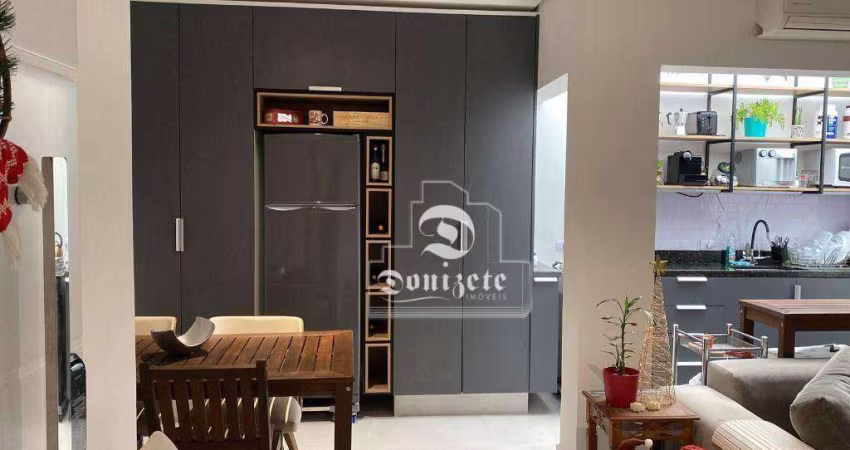 Apartamento com 2 dormitórios à venda, 61 m² por R$ 450.000,00 - Parque Jaçatuba - Santo André/SP