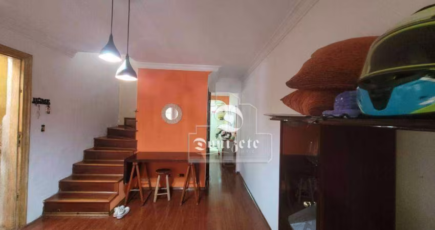 Sobrado com 3 dormitórios à venda, 140 m² por R$ 650.000,00 - Campestre - Santo André/SP