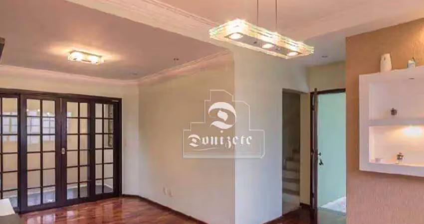 Sobrado com 3 dormitórios à venda, 155 m² por R$ 849.900,00 - Campestre - Santo André/SP