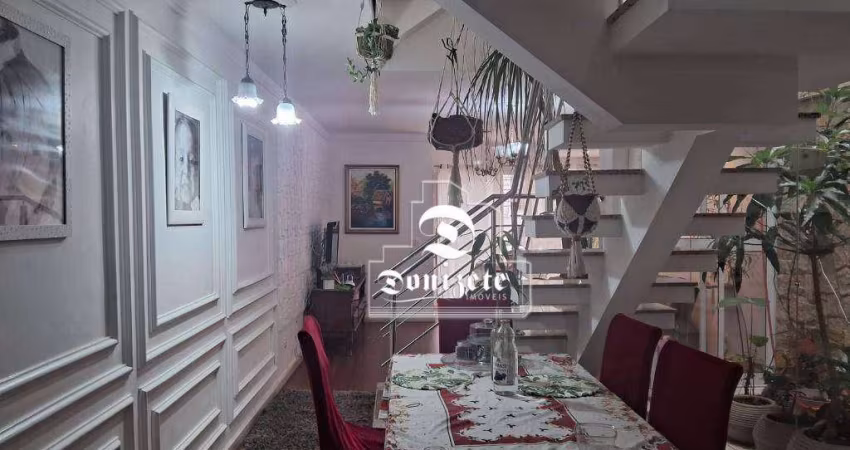 Sobrado com 4 dormitórios à venda, 300 m² por R$ 1.490.000,00 - Vila Assunção - Santo André/SP
