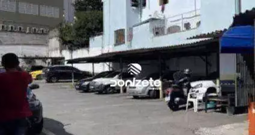 Estacionamento com lavagem e lanchonete no centro de mauá.