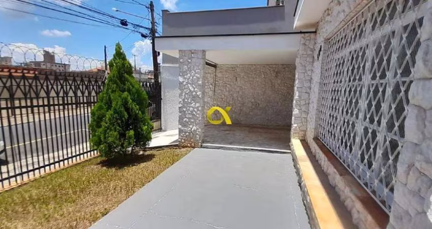 Casa Comercial Reformada no Bairro São Judas, próximo ao Fórum