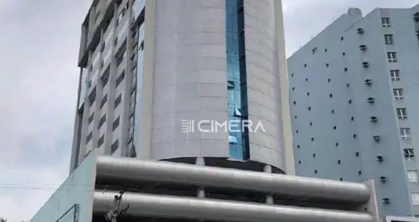 Sala comercial para alugar na Avenida Antônio Carlos Comitre, 540, Parque Campolim, Sorocaba