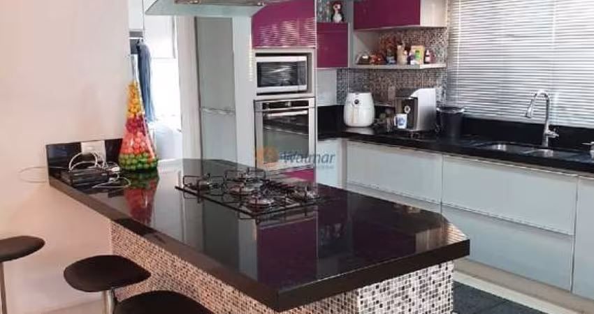 Impecável casa de alto padrão no Swiss Park: 3 quartos, 3 suítes, 3 salas, 5 banheiros, 4 vagas de garagem, 320m²! Venda ou locação em Campinas, SP.