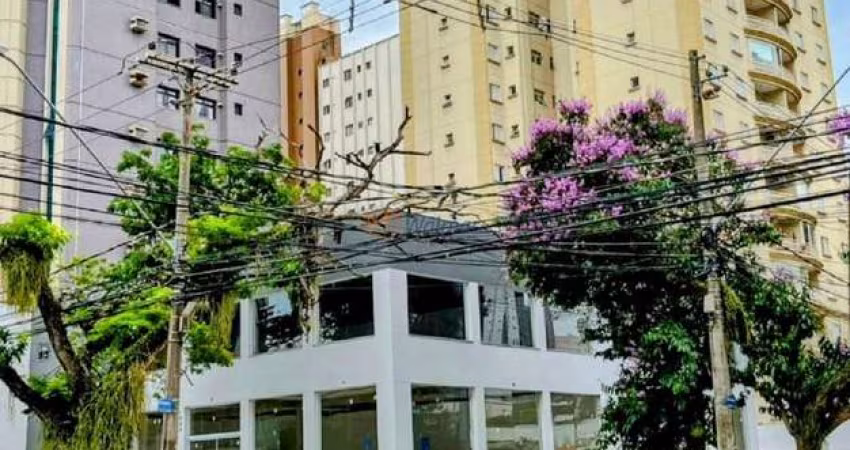 Salão Comercial para Locação em Campinas-SP, Bairro Vila Itapura: 8 Salas, 8 Banheiros, 8 Vagas de Garagem, 624m² de Área.