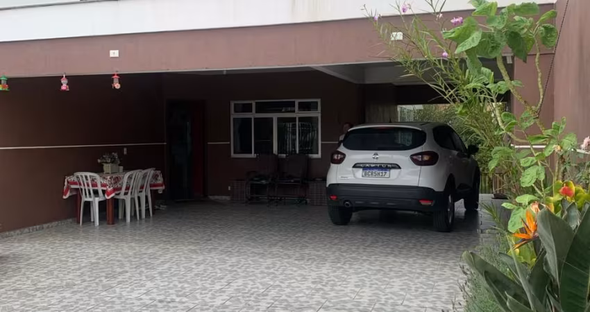 Sobrado 4 Quartos Bairro Gralha Azul