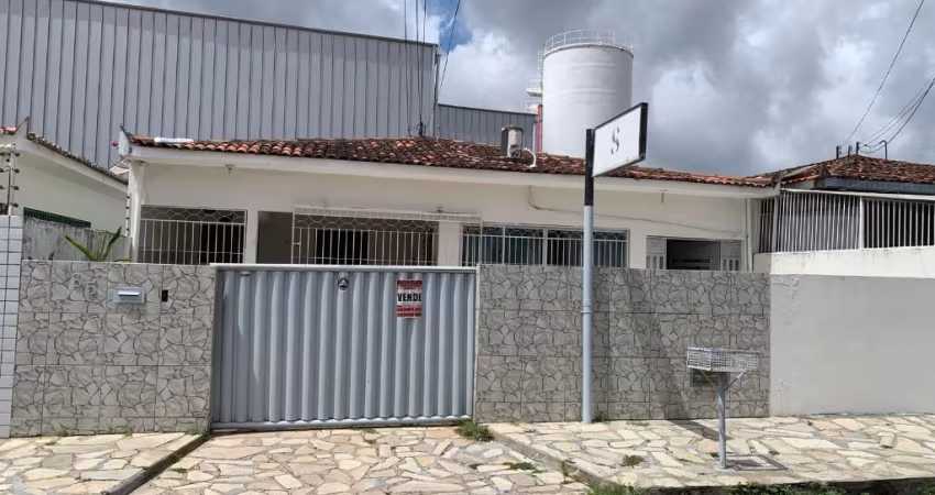 Casa a venda em Água Fria