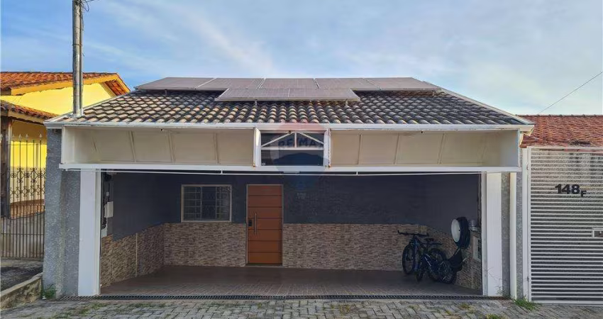 Casa à venda em Bragança Paulista-SP