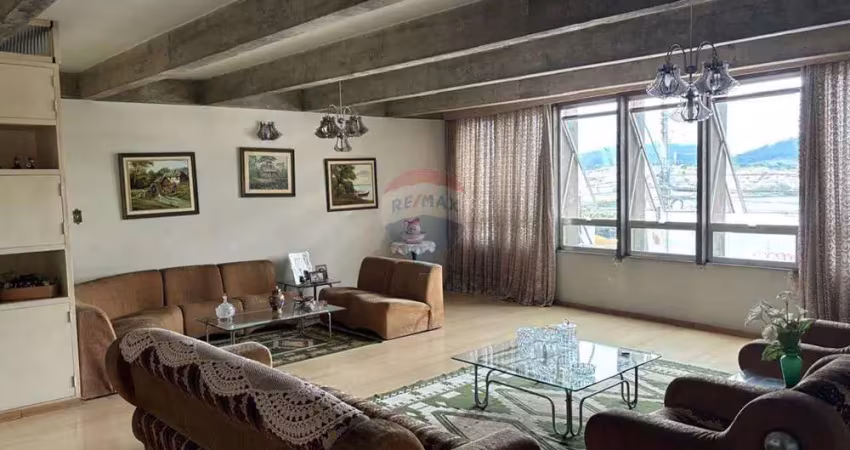 Casa com 3 quartos para alugar na Coronel João Leme, 399, Centro, Bragança Paulista