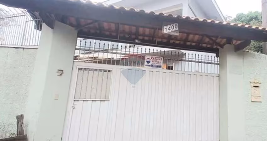 Casa com 2 quartos à venda no Centro, Socorro 