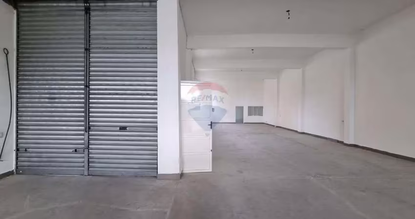 Aluga-se galpão no bairro santa luzia – bragança paulista 200m² | pé direito de 3,80m | excelente localização