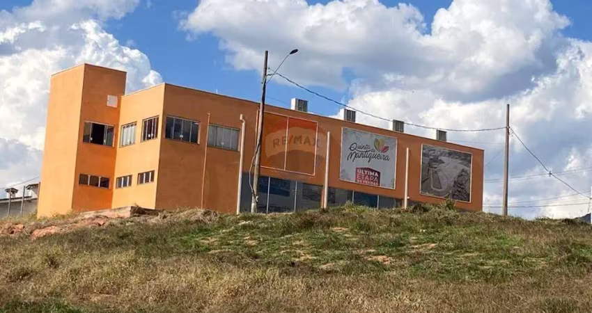 Terreno à venda em Guaraiuva, Vargem 
