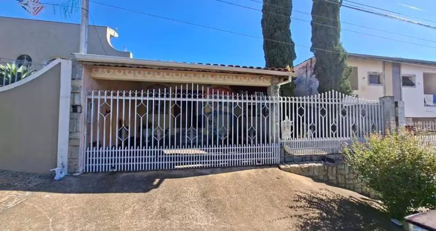 Casa com 2 quartos à venda no Centro, Socorro 